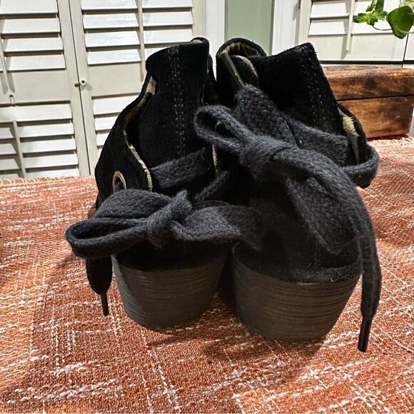 FLY London Suede Ruched Ankle Boots with Tie Detail Yebi Diesel - Picture 7 of 10